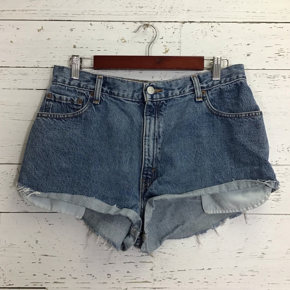 Vintage 550 Levi's Blue Jean Shorts Distressed Denim Cut-Offs Size 14